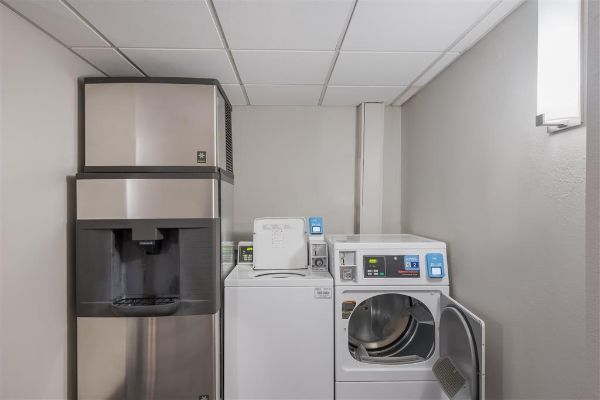 La Quinta Inn Ste Ft Wayne (Fort Wayne)